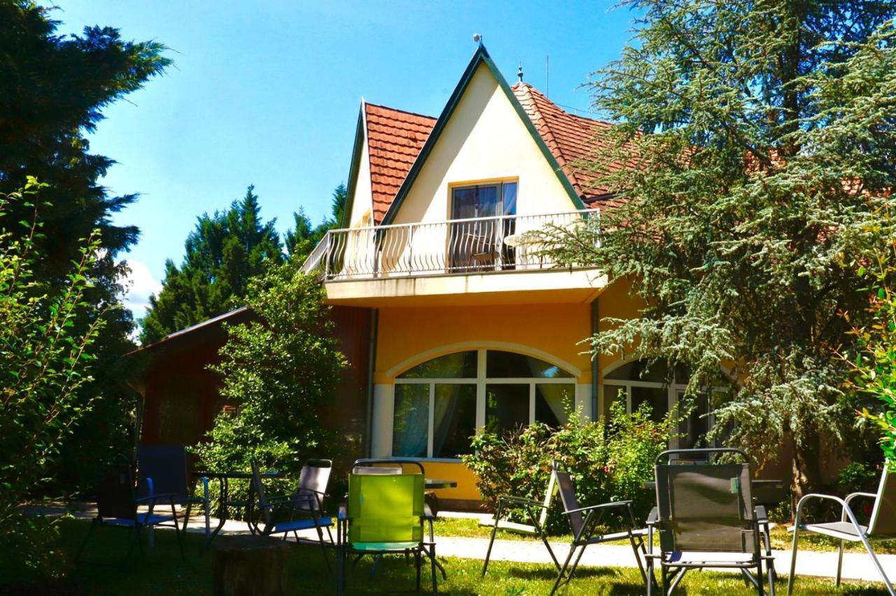 Wagner Panzio Hotel Cserszegtomaj Exterior photo