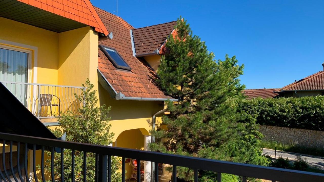 Wagner Panzio Hotel Cserszegtomaj Exterior photo